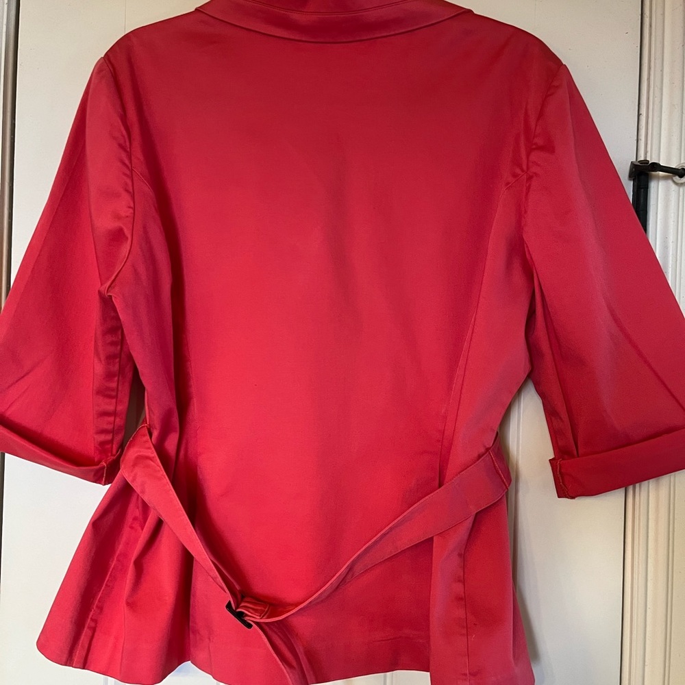 Coral color jacket with black buttons and 3/4 length sleeve - Picture 5 of 5